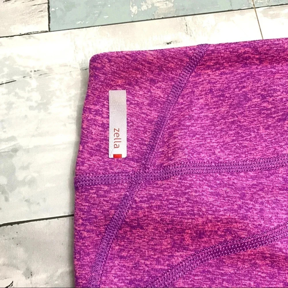 ZELLA Pink/Purple Workout Capri Leggings - Picture 6 of 8